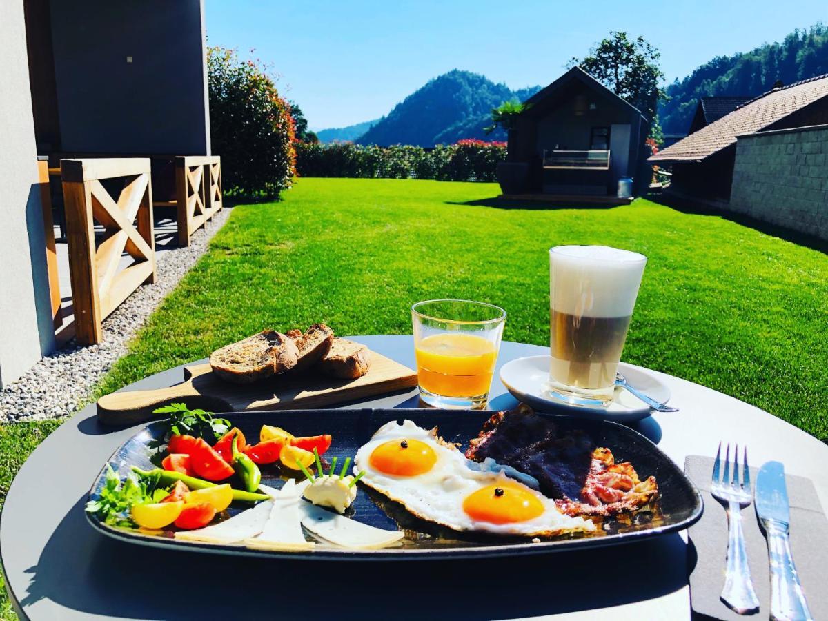 Na Vasi Restavracija In Prenocisca Hotel Skofja Loka Bagian luar foto