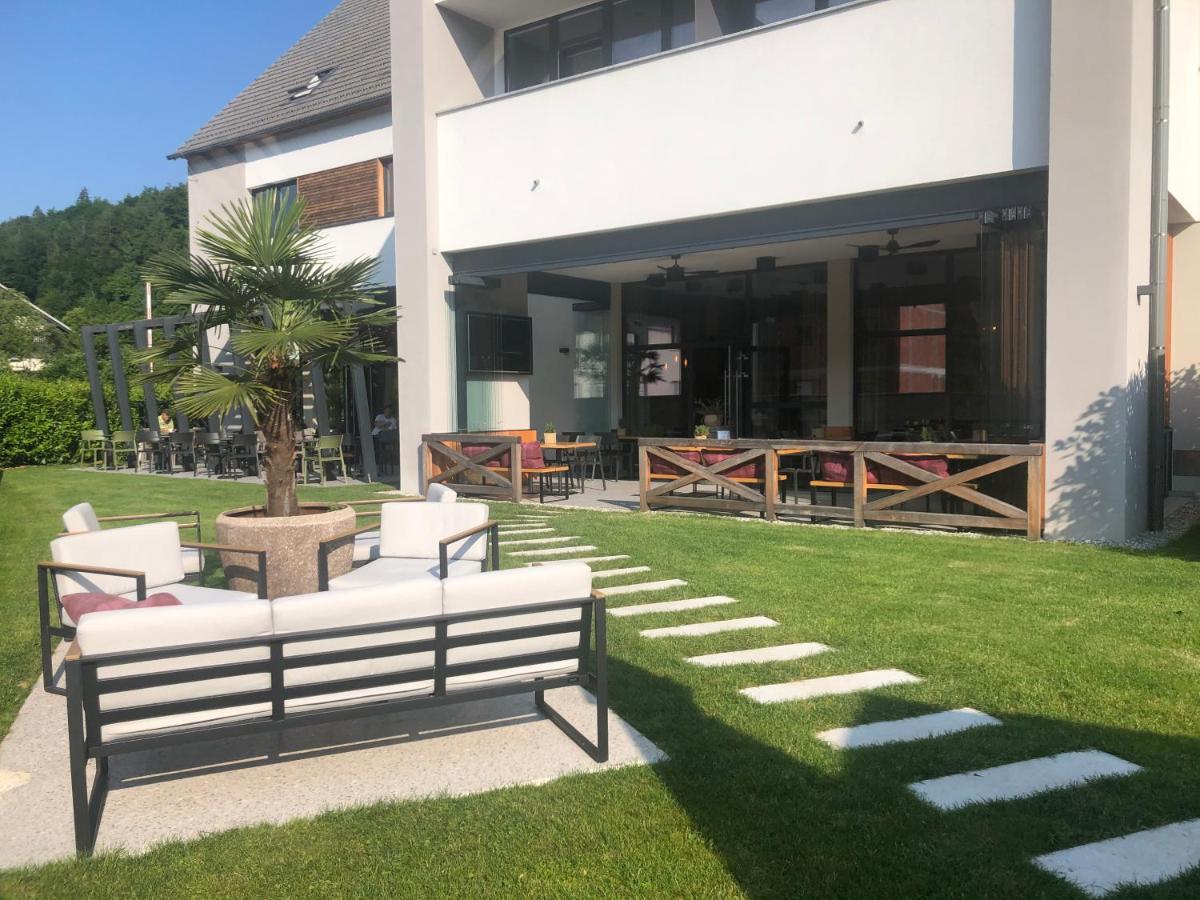 Na Vasi Restavracija In Prenocisca Hotel Skofja Loka Bagian luar foto