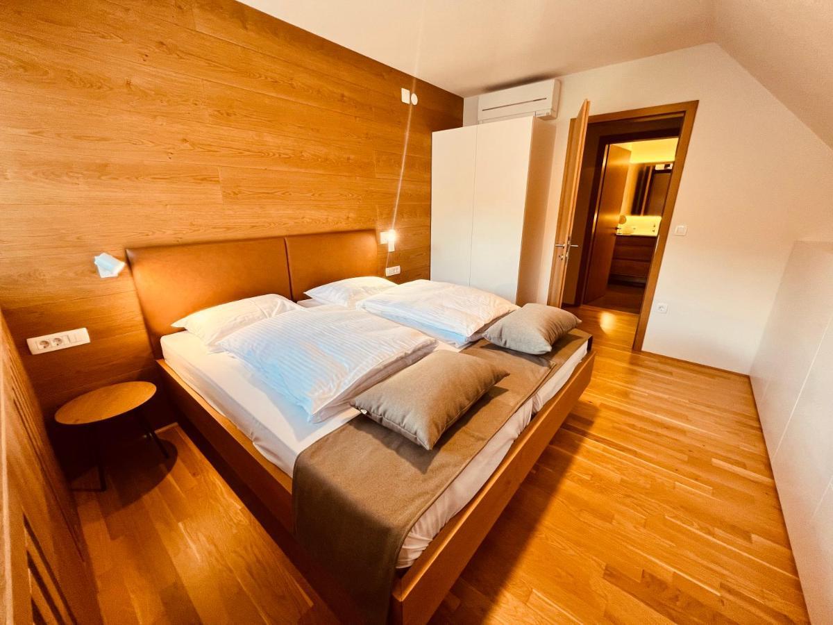 Na Vasi Restavracija In Prenocisca Hotel Skofja Loka Bagian luar foto
